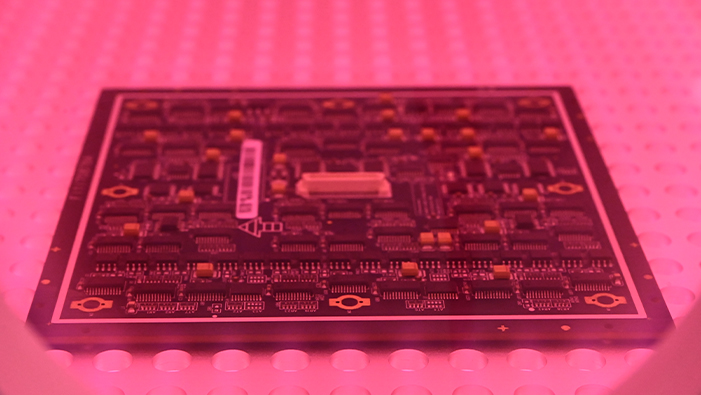 PCB等離子體除膠渣技術