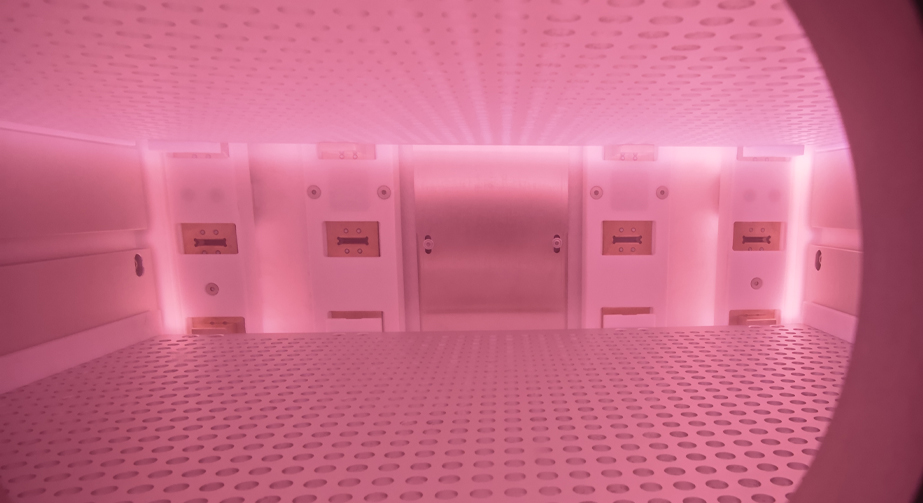 O2/CF4組合等離子處理PTFE高頻印制電路板通孔